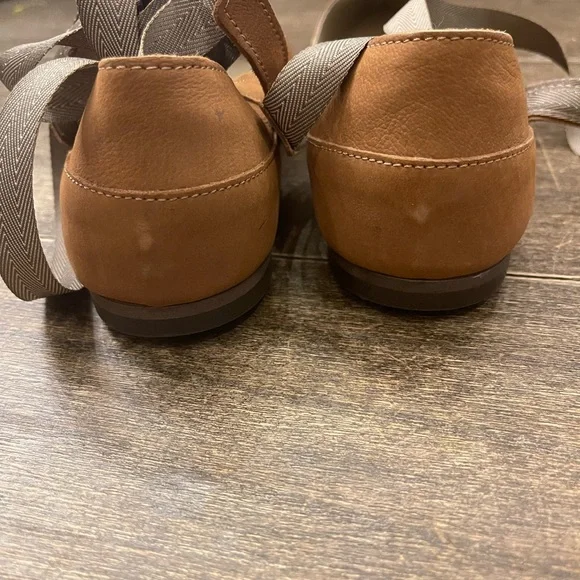 Free People brown suede flats with lace up ties size 40 9.5 womens.  Ballerina. - Picture 4 of 8